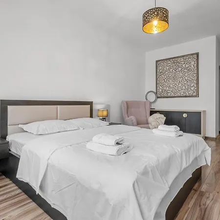 Artmob Isaran Apartament Brașov